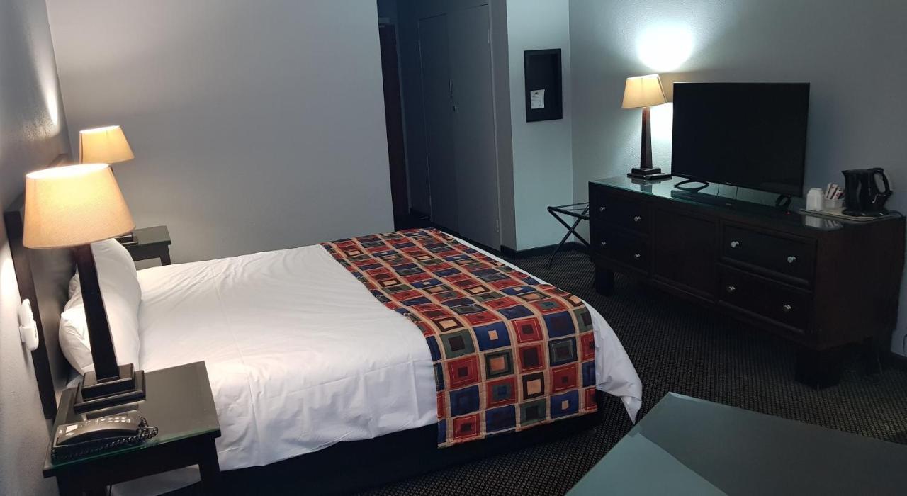 African Sky Ermelo Inn 外观 照片